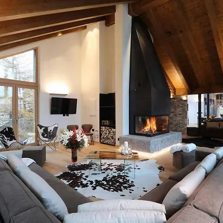 Holiday home (-luxurious Contemporary Mountain Home-) *